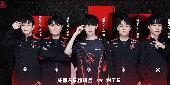 也得益于他