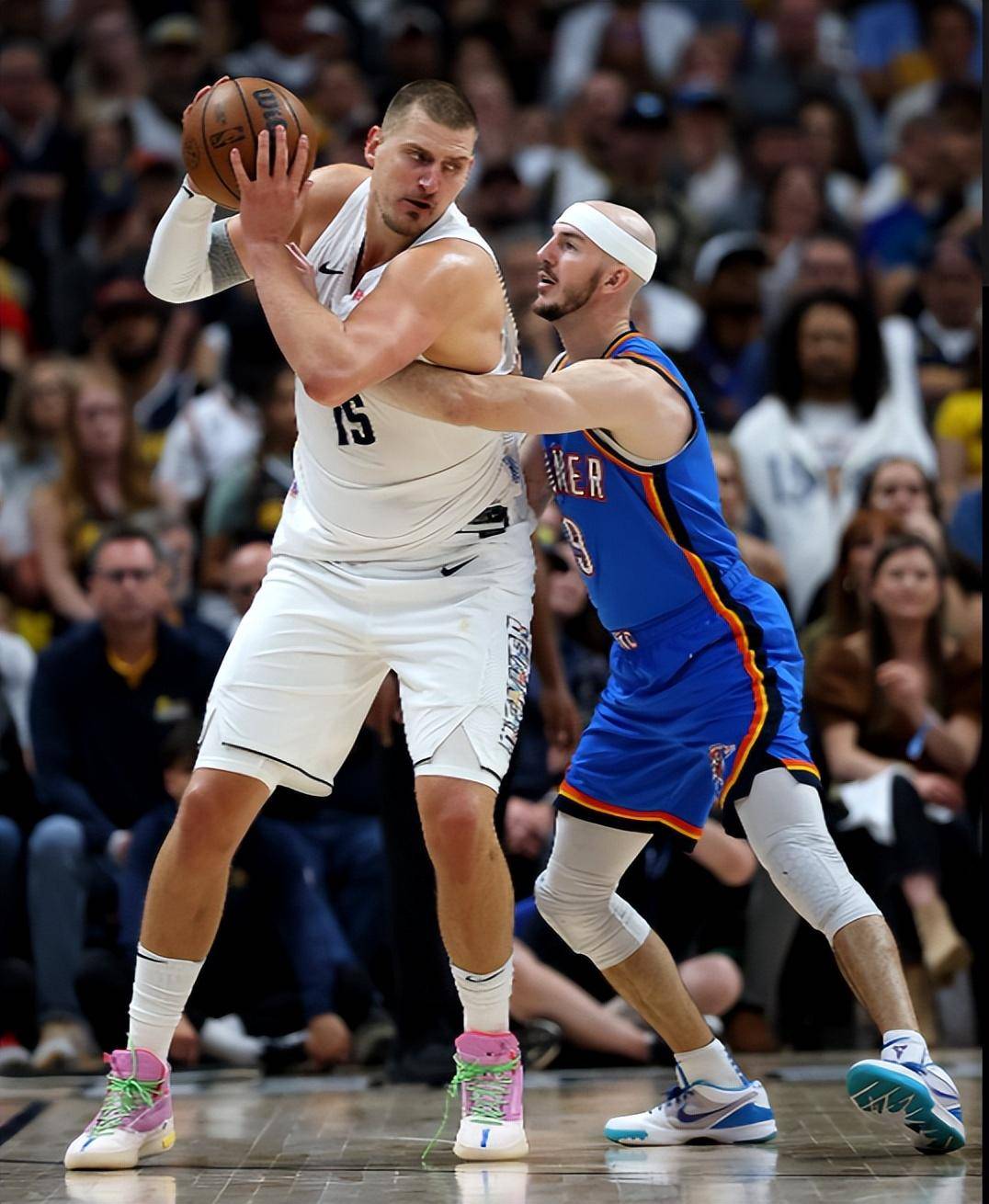 这是一个值 这是一个值