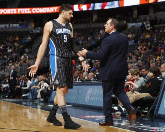 再度光芒四 再度光芒四